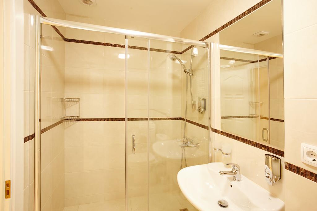 Central Park Apartments Кишинёв Экстерьер фото